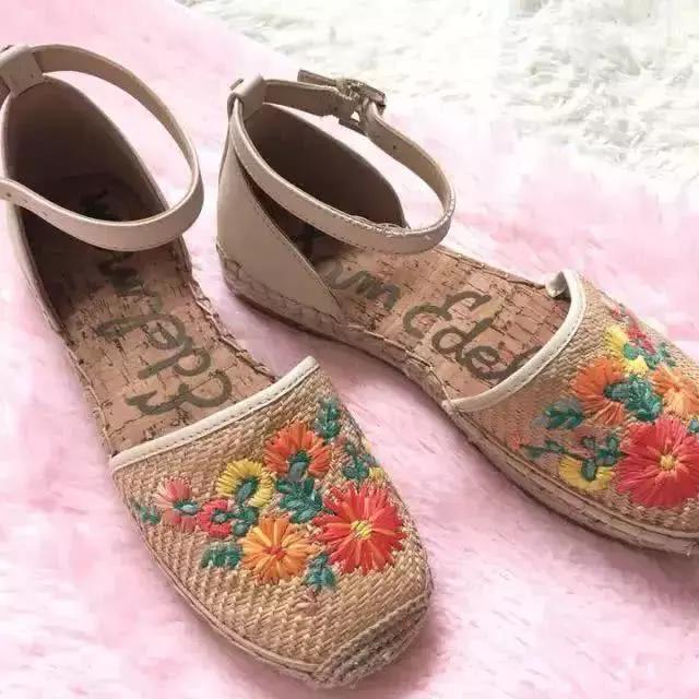 從頭到腳穿出不一樣的刺繡風(fēng)
